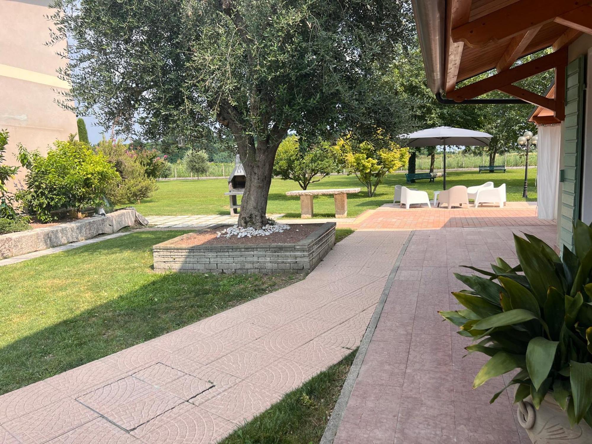 Appartamento "Casa Vacanze Corte Ara Decima" Sona Exteriér fotografie