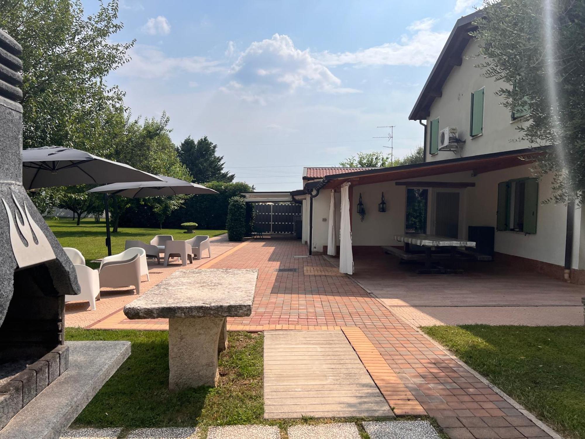 Appartamento "Casa Vacanze Corte Ara Decima" Sona Exteriér fotografie