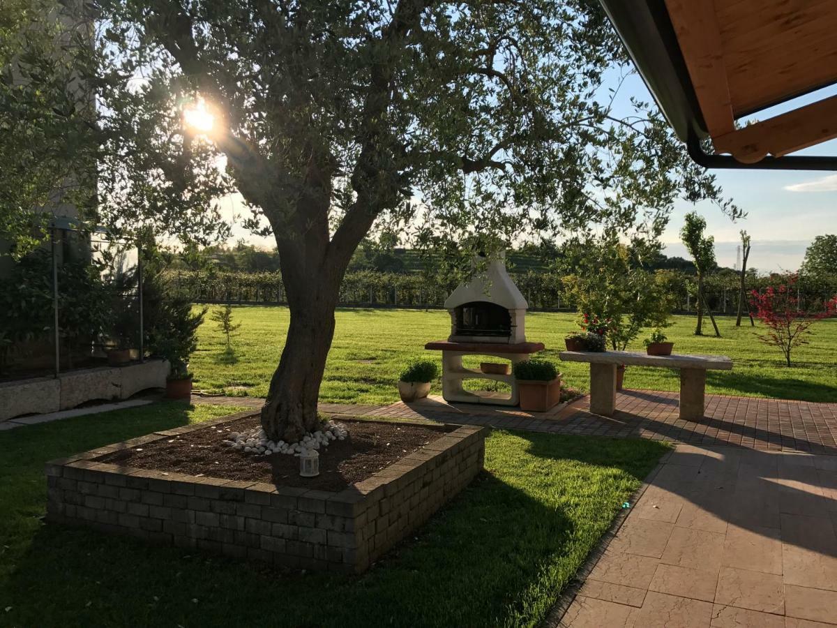 Appartamento "Casa Vacanze Corte Ara Decima" Sona Exteriér fotografie