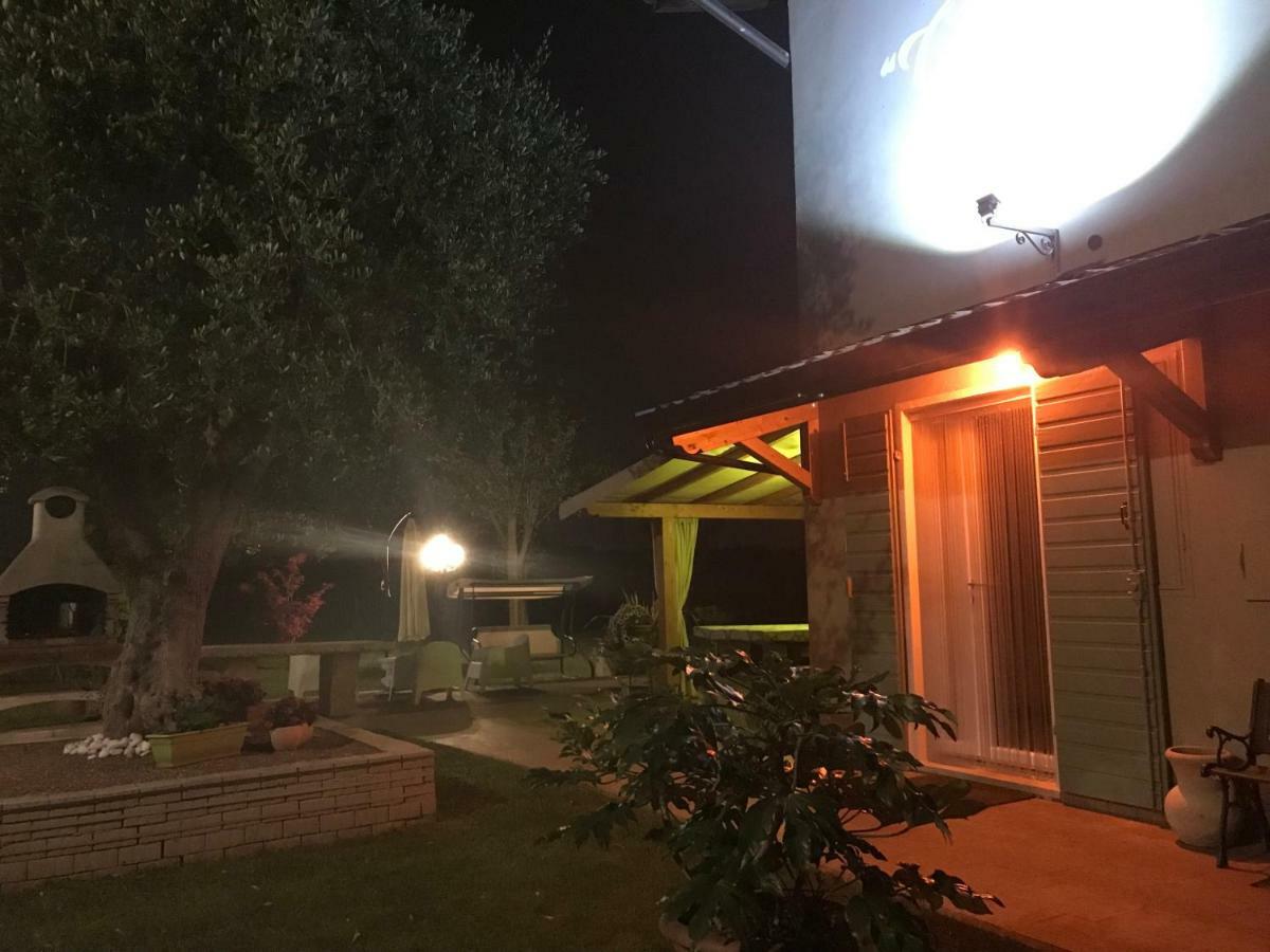 Appartamento "Casa Vacanze Corte Ara Decima" Sona Exteriér fotografie